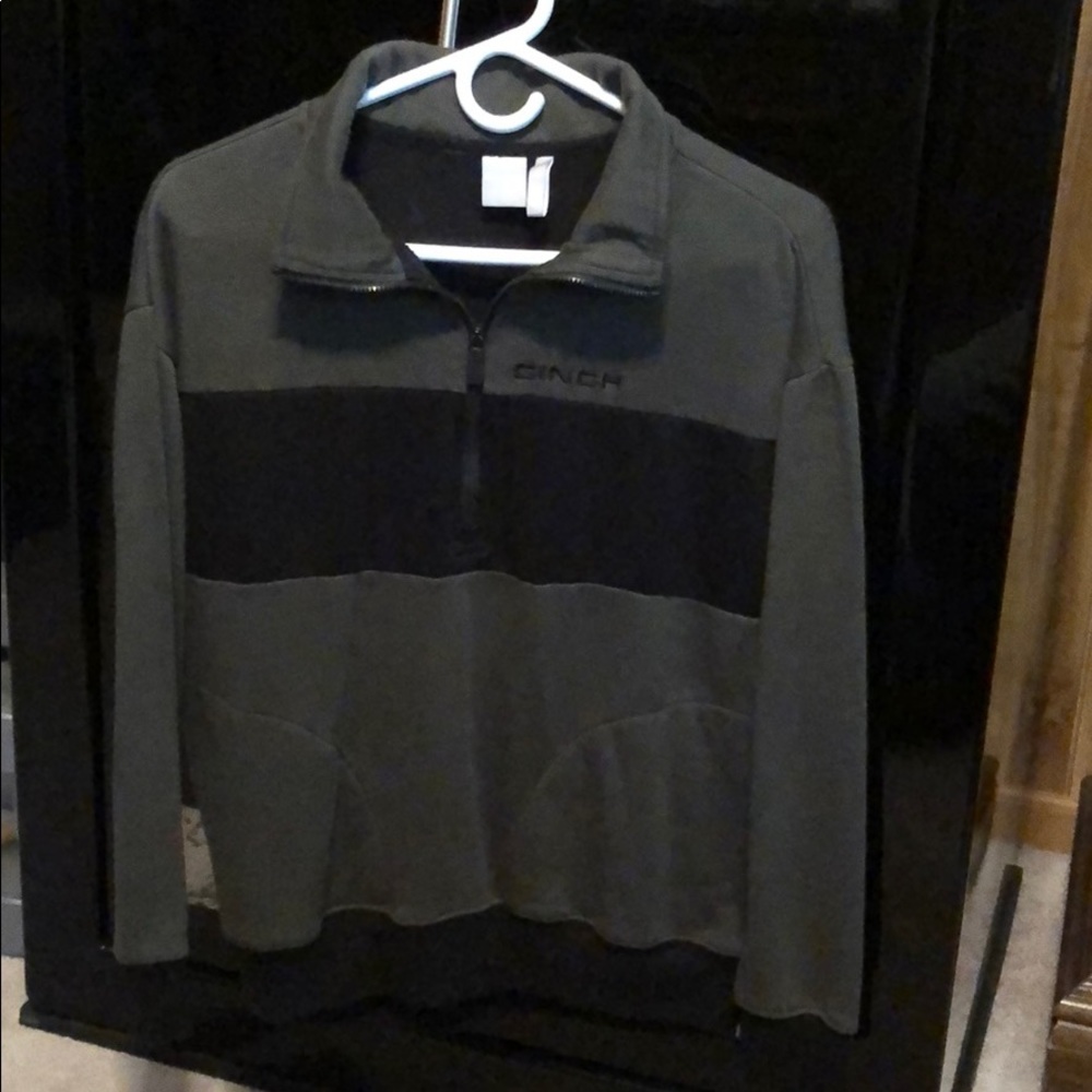 Cinch Quarter Zip pullover